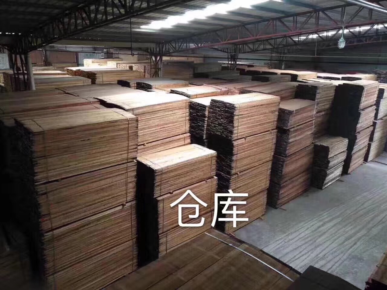 黃金胡桃木5.0-6.0到貨，顏色大美，極受歡迎。各位老板趕緊來下訂單咯。